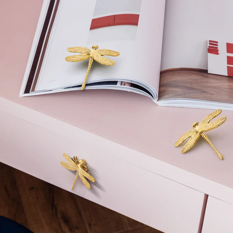 Dragonfly Shape Brass Knobs Cupboard Pulls Drawer Knobs Kitchen Cabinet Handles Hardware Gold Knobs Pulls Furniture Handle
Dragonfly Shape Brass Knobs Cupboard Pulls Drawer Knobs Kitchen Cabinet Handles Hardware Gold Knobs Pulls Furniture Handle