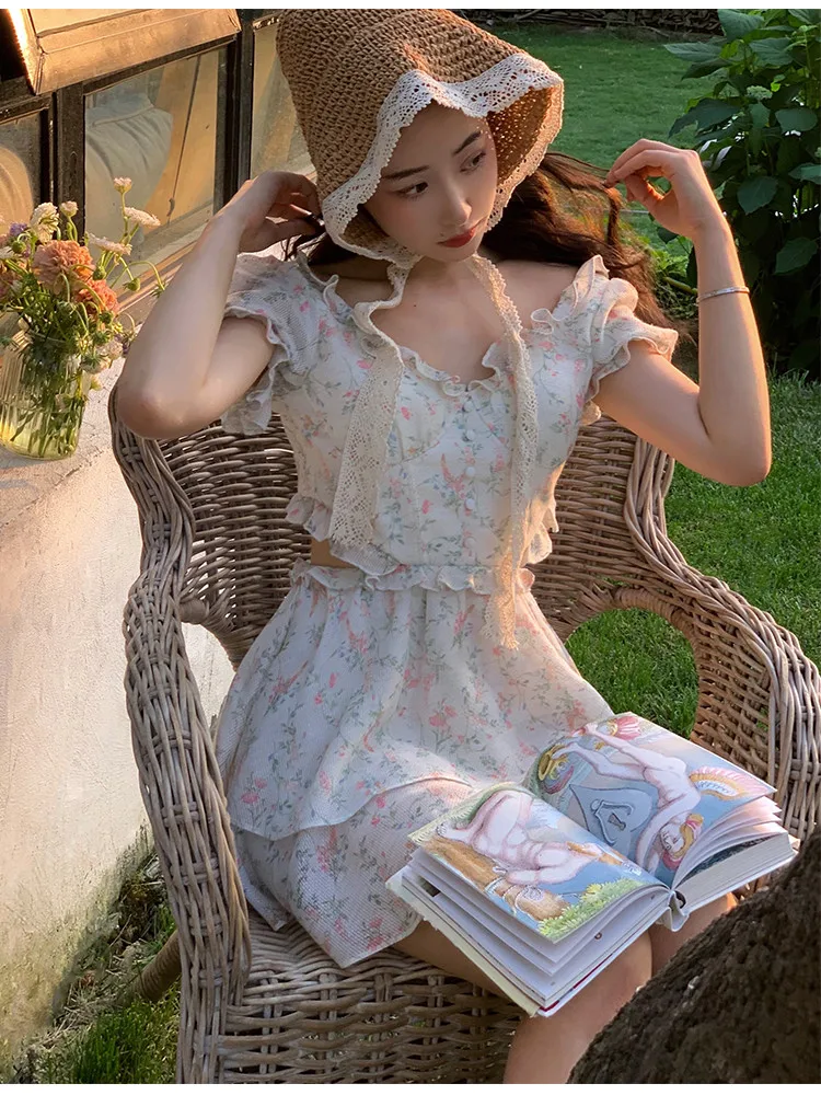 AIGYPTOS Lolita Dress Women Elegant Slim Sexy Backless Hollow Out Lace-Up Floral Print Mini Dress Korean Fashion Cute Cake Dress
AIGYPTOS Lolita Dress Women Elegant Slim Sexy Backless Hollow Out Lace-Up Floral Print Mini Dress Korean Fashion Cute Cake Dress