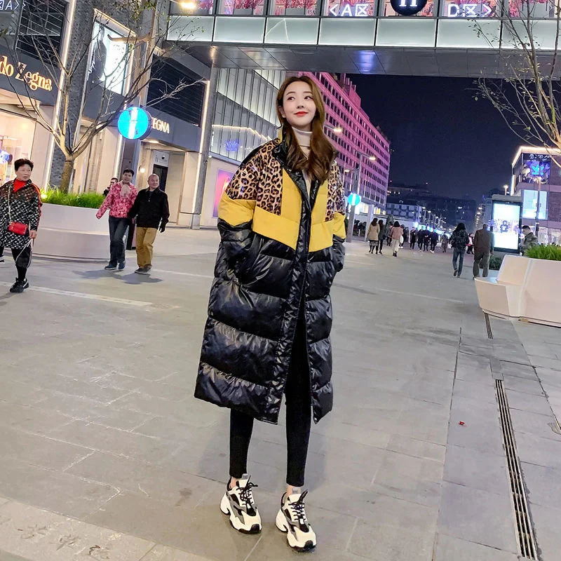 Down Jacket Women's Mid-length 2022 Winter Korean Fashion Bright Large Loose Over-the-knee Thickened Coat Patchwork Outerwear
Down Jacket Women's Mid-length 2022 Winter Korean Fashion Bright Large Loose Over-the-knee Thickened Coat Patchwork Outerwear