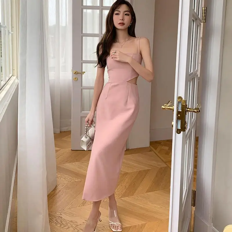 New Korean Style Hollow Patchwork Solid Pink Slip Dress Asymmetric Backles Women Skirt 2023 Summer Fashion Classy Ladies Clothes
New Korean Style Hollow Patchwork Solid Pink Slip Dress Asymmetric Backles Women Skirt 2023 Summer Fashion Classy Ladies Clothes