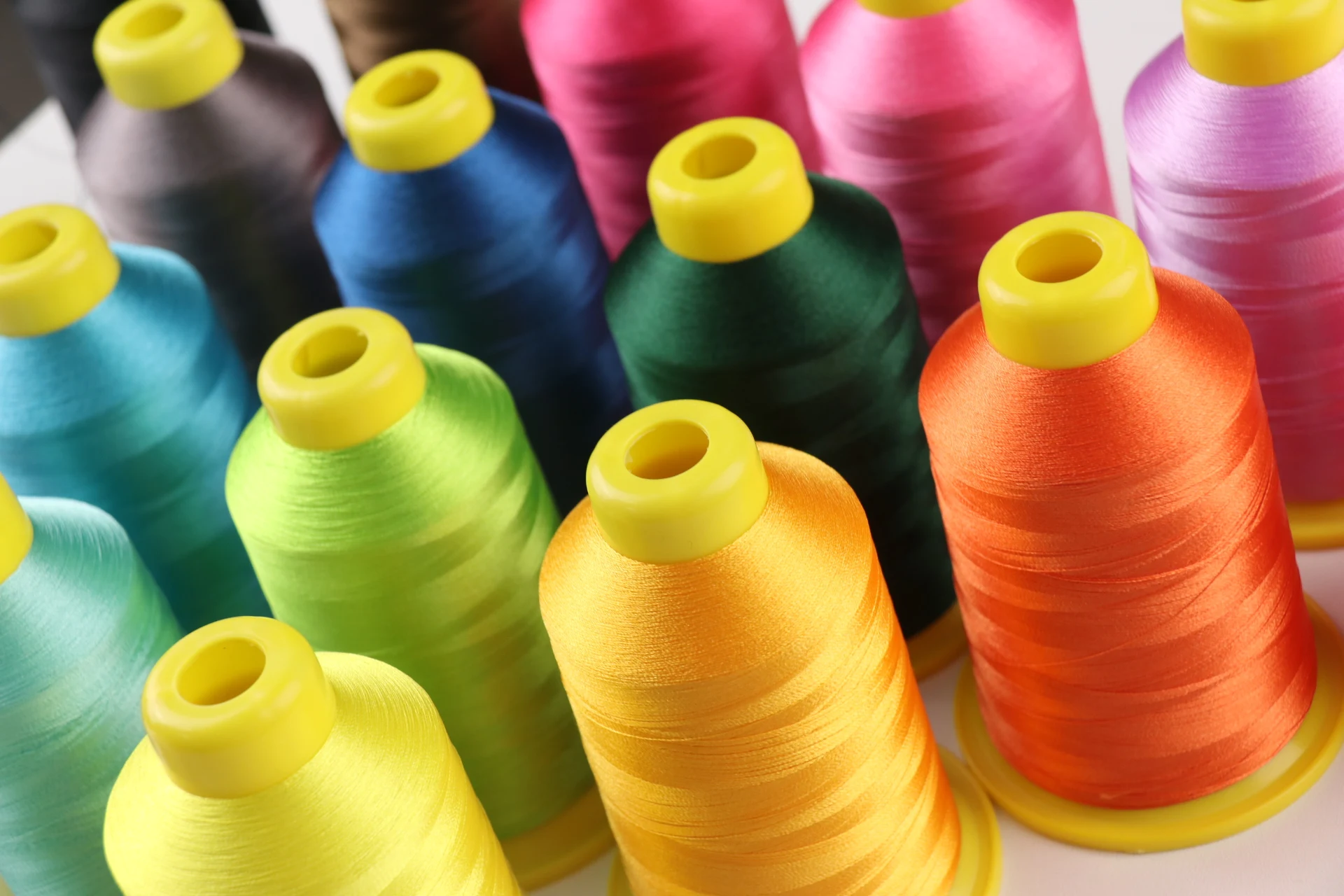 Poolin Polyester Thread Extra Large 5500Y 120D/2 Spools For Embroidery Machine Durable High Density Multicolor Sewing Threads
Poolin Polyester Thread Extra Large 5500Y 120D/2 Spools For Embroidery Machine Durable High Density Multicolor Sewing Threads