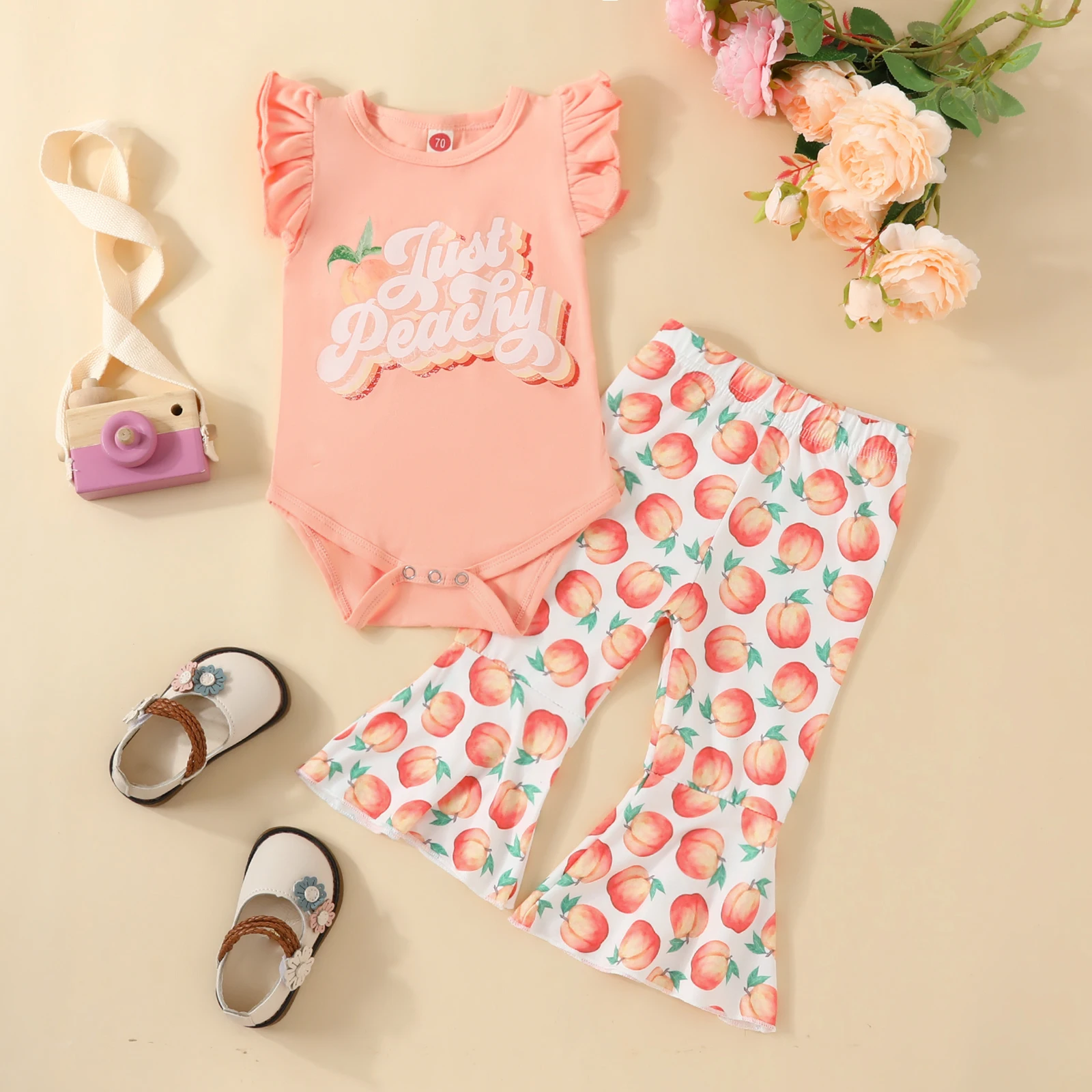 0-18M 2Pcs Baby Girls Clothes Set Summer Infant Newborn Fly Sleeve Romper Tops with Long Flared Pants 2023 New Babe Clothing
0-18M 2Pcs Baby Girls Clothes Set Summer Infant Newborn Fly Sleeve Romper Tops with Long Flared Pants 2023 New Babe Clothing