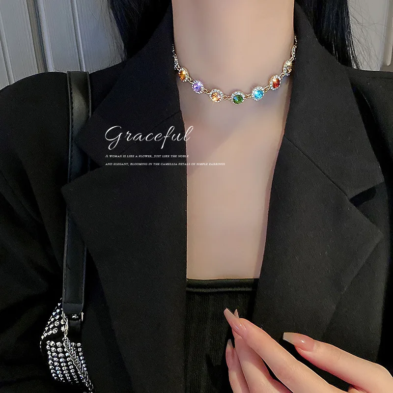 

South Korea Dongdaemun Fashion Simple Personality Fashionable Neck Chain Color Diamond Necklace Internet Celebrity Elegant Desig