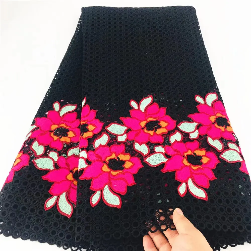 Black Color New Fashion High Quality Embroidery Lace 5 Yares For African Women Wedding Party Dress XG02 Free Shipping
Black Color New Fashion High Quality Embroidery Lace 5 Yares For African Women Wedding Party Dress XG02 Free Shipping