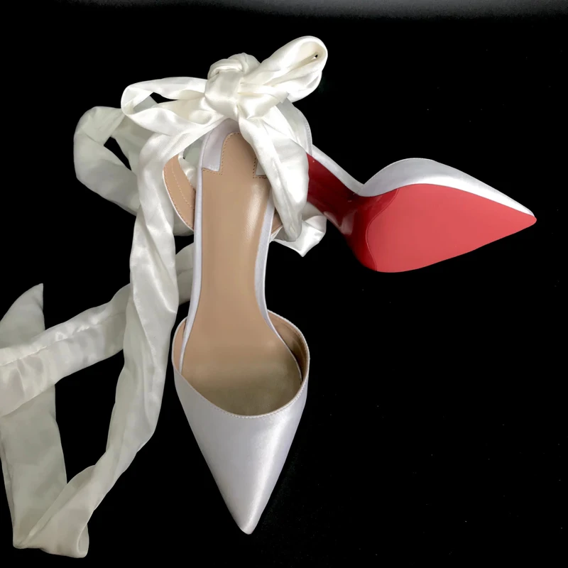 Босоножки женские на высоком каблуке, с ремешком на щиколотке
Босоножки женские на высоком каблуке, с ремешком на щиколотке