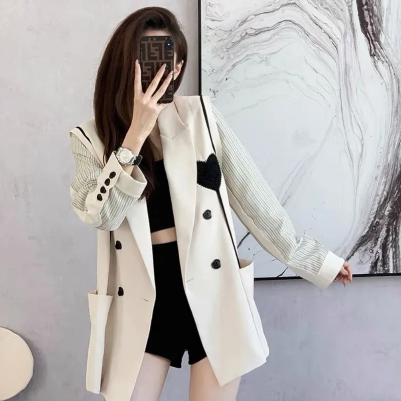 Fashion Long Sleeve Stripe Splicing Blazer Women's Clothing 2022 Spring Autumn New White Love Office Lady Suit Jackets Tops
Fashion Long Sleeve Stripe Splicing Blazer Women's Clothing 2022 Spring Autumn New White Love Office Lady Suit Jackets Tops
