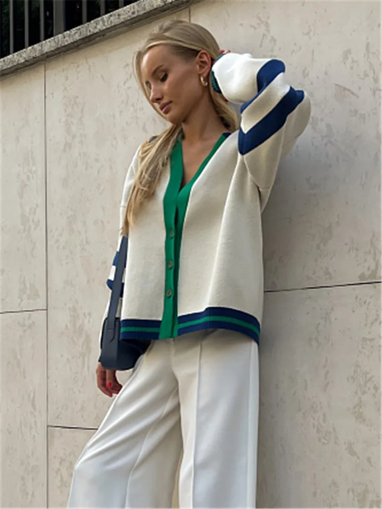 Zabrina Women 2022 Knitted Sweater Stripe Vintage V Neck Autumn Winter Long Sleeve Casual Cardigan Oversized Outerwear Loose
Zabrina Women 2022 Knitted Sweater Stripe Vintage V Neck Autumn Winter Long Sleeve Casual Cardigan Oversized Outerwear Loose