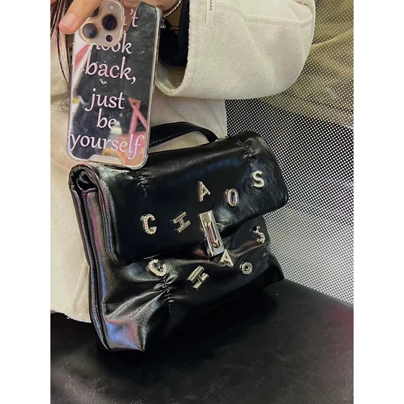 Richme Fashion Women Shoulder Bags 2023 Trend New Design Letter Sac A Main Femme French Style Chains Crossbody Bolso Mujer
Richme Fashion Women Shoulder Bags 2023 Trend New Design Letter Sac A Main Femme French Style Chains Crossbody Bolso Mujer