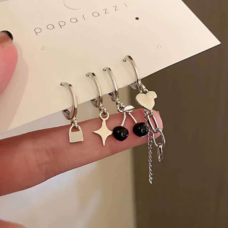 4PCS/SET Silver Color Metal Tassel Chain Love Heart Earring Irregular Geometric Cherry Hoop Earrings for Women Gifts Jewelry Set
4PCS/SET Silver Color Metal Tassel Chain Love Heart Earring Irregular Geometric Cherry Hoop Earrings for Women Gifts Jewelry Set