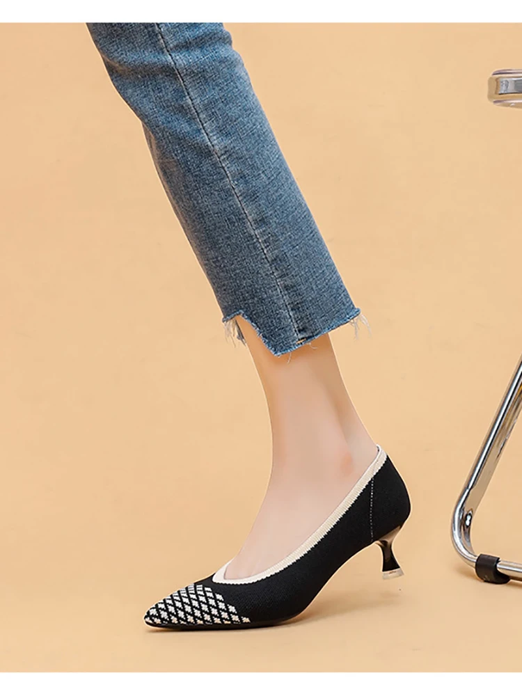 2022 Fashion Casual Autumn New Women's Single Shoes Pointed Mid Heel Stiletto Woven Breathable Color Matching Women's Shoes
2022 Fashion Casual Autumn New Women's Single Shoes Pointed Mid Heel Stiletto Woven Breathable Color Matching Women's Shoes
