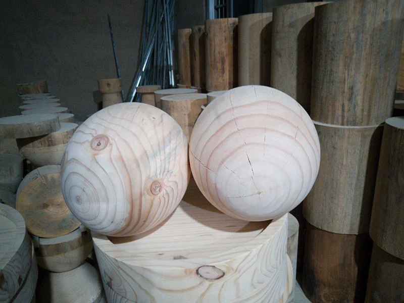 Nordic simple art solid wood log giant egg round pier creative decoration Hotel exhibition hall designer personalized decoration
Nordic simple art solid wood log giant egg round pier creative decoration Hotel exhibition hall designer personalized decoration