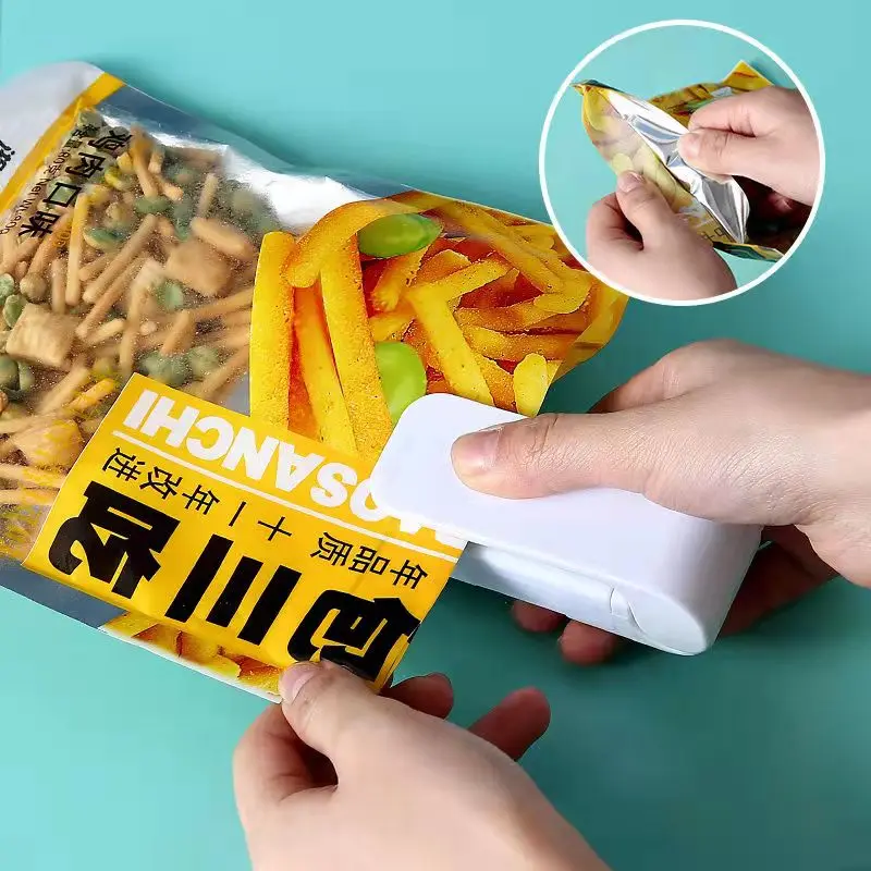 Mini Heat Bag Sealing Machine Package Sealer Bags Thermal Plastic Food Bag Closure Portable Sealer Packing Kitchen Accessories
Mini Heat Bag Sealing Machine Package Sealer Bags Thermal Plastic Food Bag Closure Portable Sealer Packing Kitchen Accessories