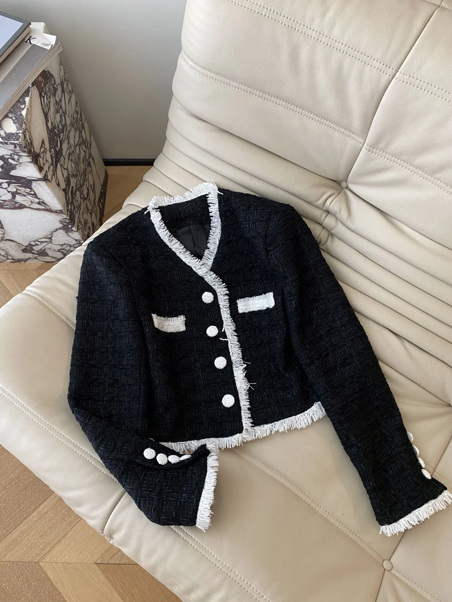 Black woollen woven woolen tweed small coat woollen tweed blend fabric814
Black woollen woven woolen tweed small coat woollen tweed blend fabric814