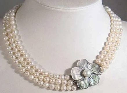 3 Rows Natural 7-8mm White Freshwater Cultured Pearl Necklace 17-19'' Shell Clasp
3 Rows Natural 7-8mm White Freshwater Cultured Pearl Necklace 17-19'' Shell Clasp