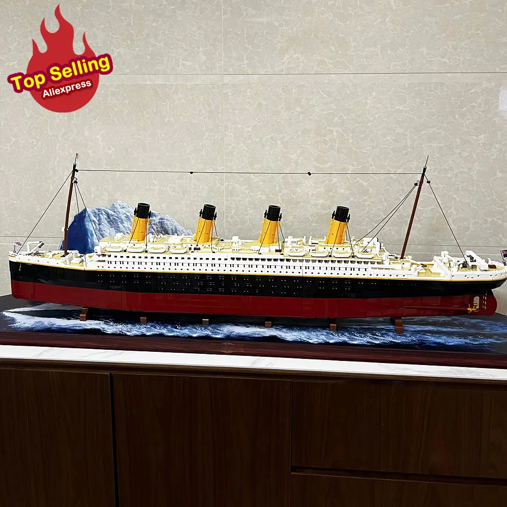 Модель круизного лайнера «Титаник» 10294 Moc, строительные блоки большого размера для круизного лайнера, 9090 шт.
Модель круизного лайнера «Титаник» 10294 Moc, строительные блоки большого размера для круизного лайнера, 9090 шт.