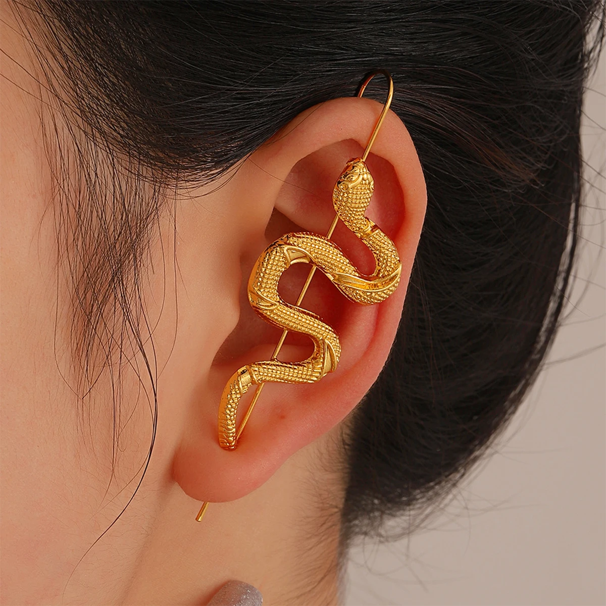 Fashion Cool Snake Shape Ear Stud Ear Cuff Women's Earrings Ear Bones Clip for Women Bijoux Cartilage Earrings Jewelry Gift
Fashion Cool Snake Shape Ear Stud Ear Cuff Women's Earrings Ear Bones Clip for Women Bijoux Cartilage Earrings Jewelry Gift