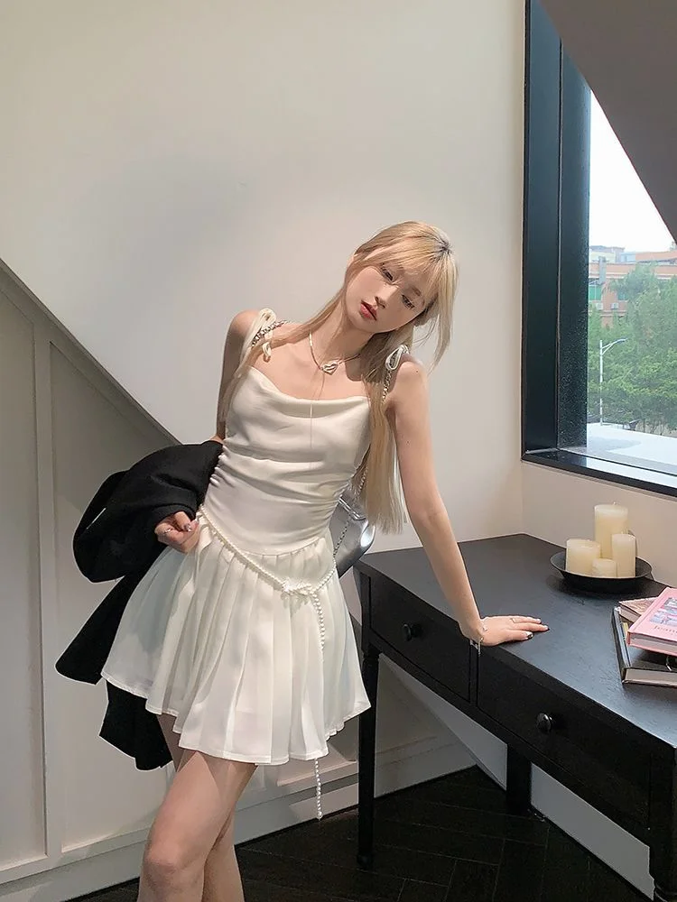 Elegant Sweet White Strap Dress for Women E-Girl Summer Sexy Slim Waist Dresses Kpop Y2k Aesthetics A-line Vestidos Mujer
Elegant Sweet White Strap Dress for Women E-Girl Summer Sexy Slim Waist Dresses Kpop Y2k Aesthetics A-line Vestidos Mujer