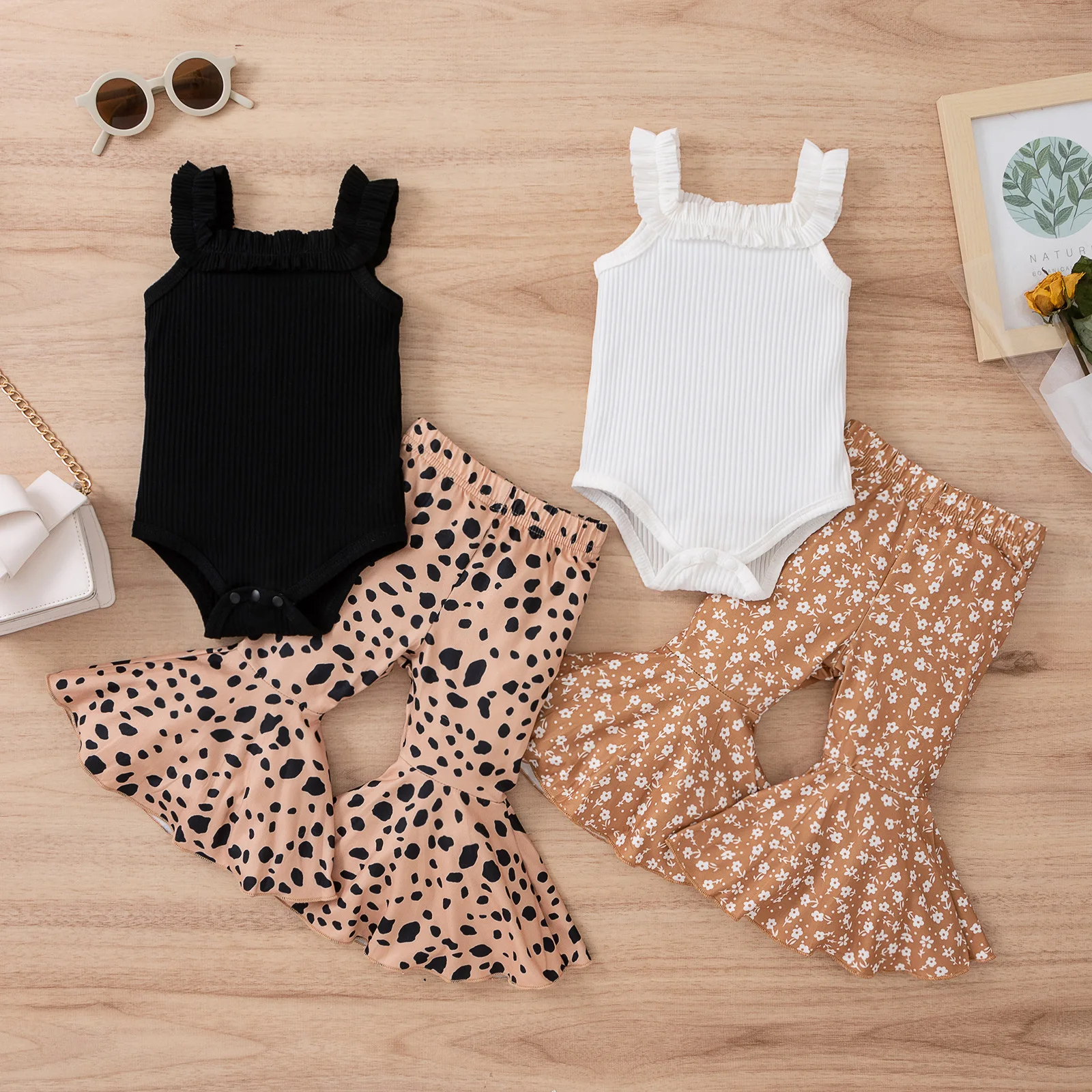 

Infant Baby Girls Outfit Set Suspender Leopard Pattern Broken Flower Bell Bottoms Fashion2 Pieces Set Newborn Clothes