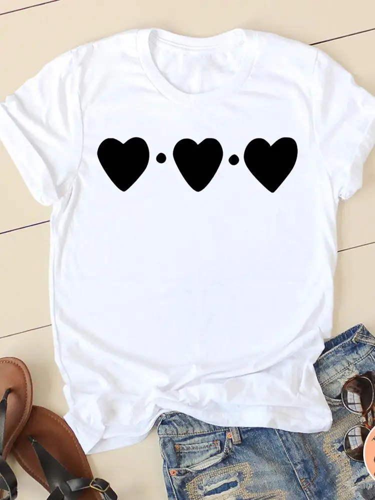 Футболка женская с принтом, милая Повседневная модная рубашка с коротким рукавом, с графическим принтом, в стиле 90-х, на лето
Футболка женская с принтом, милая Повседневная модная рубашка с коротким рукавом, с графическим принтом, в стиле 90-х, на лето