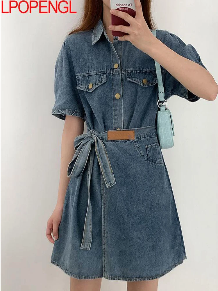 Denim Patchwork Dress Women's 2022 New Summer Vintage Short Sleeve A-line Dress Single Breasted Turn-down Collar Thin Dress
Denim Patchwork Dress Women's 2022 New Summer Vintage Short Sleeve A-line Dress Single Breasted Turn-down Collar Thin Dress