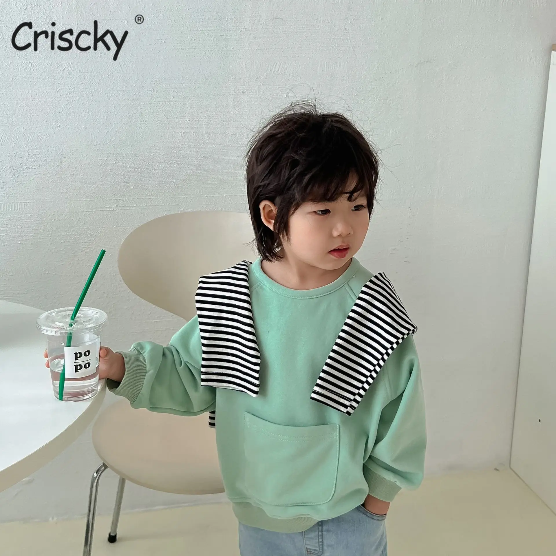 Criscky New Autumn Boys Girls Sweatshirts O Neck Cotton Solid Color Hot Selling Kids Clothes Long Sleeve Sport Shirts
Criscky New Autumn Boys Girls Sweatshirts O Neck Cotton Solid Color Hot Selling Kids Clothes Long Sleeve Sport Shirts