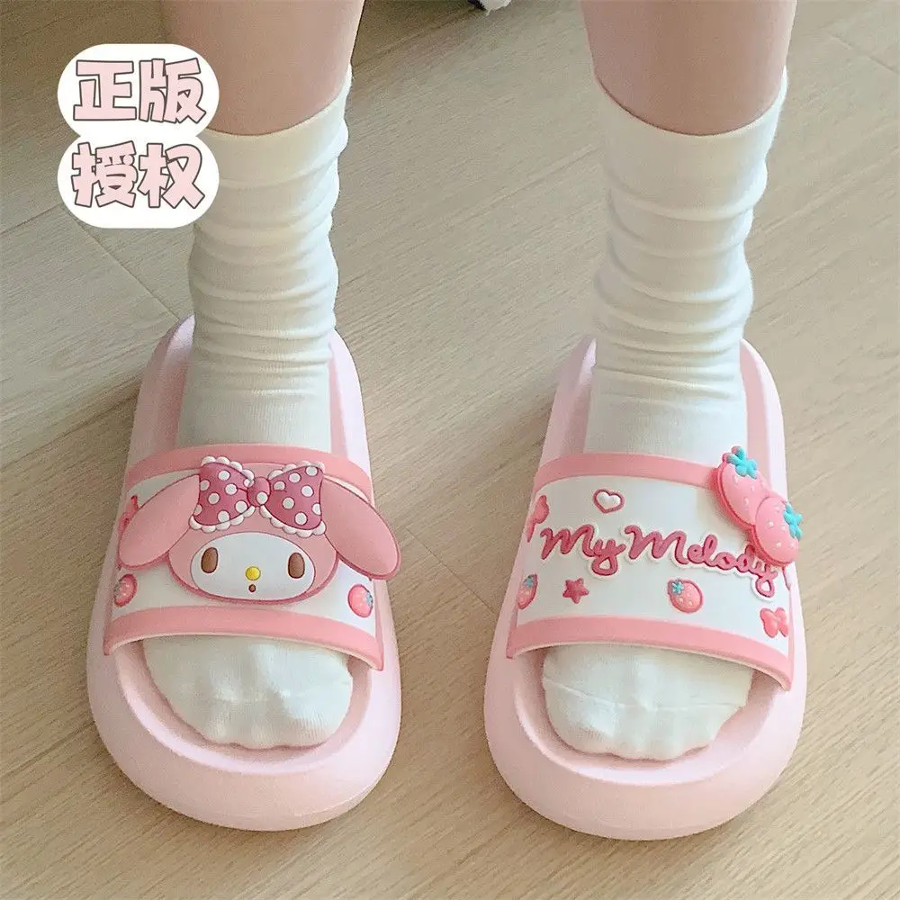 2023 Sanrio Kawaii My Melody Cinnamoroll Kuromi Cute Cartoon Slippers Women Summer New Outdoor Non-Slip Sandals Slippers Gift
2023 Sanrio Kawaii My Melody Cinnamoroll Kuromi Cute Cartoon Slippers Women Summer New Outdoor Non-Slip Sandals Slippers Gift