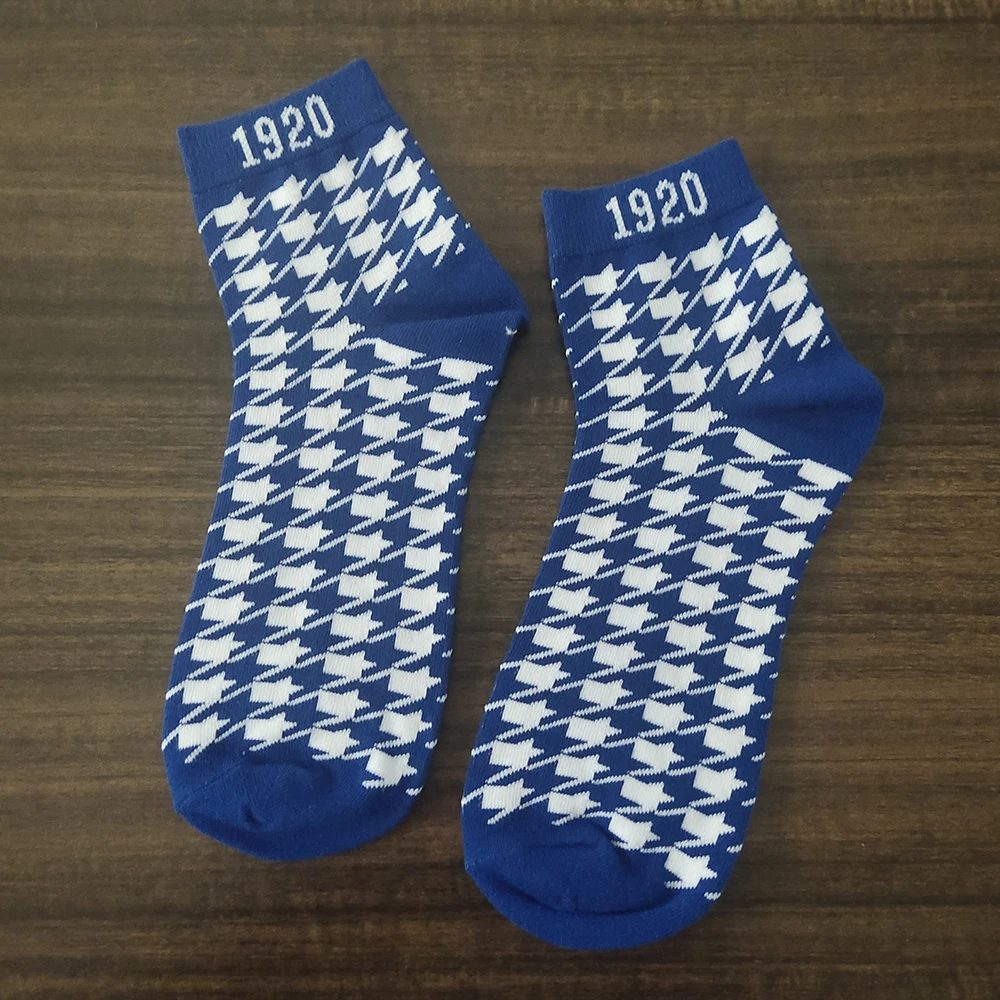 Wholesale New Arrivals Zeta Phi Beta Sorority White Blue 1920 Custom Logo Embroidered Cotton Sports Short Socks
Wholesale New Arrivals Zeta Phi Beta Sorority White Blue 1920 Custom Logo Embroidered Cotton Sports Short Socks