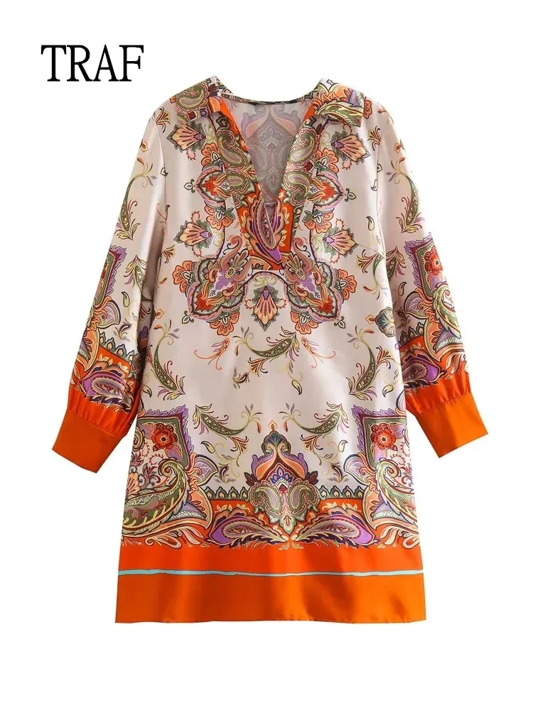 TRAF Short Dresses For Women 2022 Summer Print Dress Female Robe Long Sleeves Loose Vintage Dress Ladies Boho Casual Dresses
TRAF Short Dresses For Women 2022 Summer Print Dress Female Robe Long Sleeves Loose Vintage Dress Ladies Boho Casual Dresses