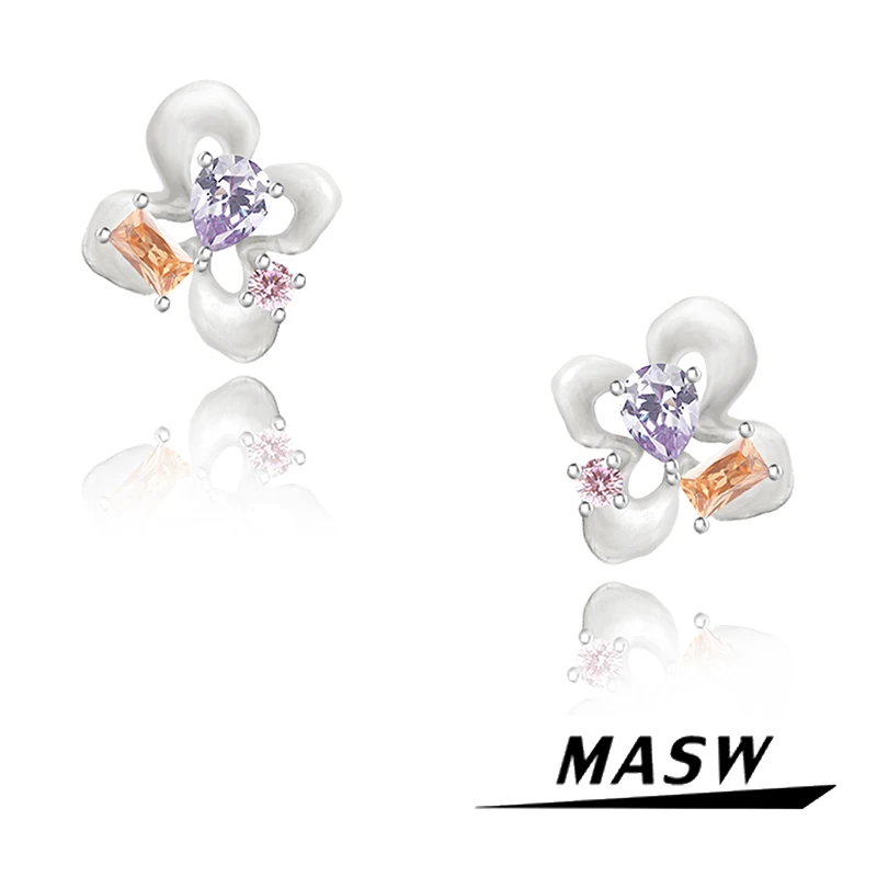 MASW Original Design White Flower Earrings Sweet Jewelry Senior Sense High Quality Copper Glass Stud Earrings For Women Girl
MASW Original Design White Flower Earrings Sweet Jewelry Senior Sense High Quality Copper Glass Stud Earrings For Women Girl