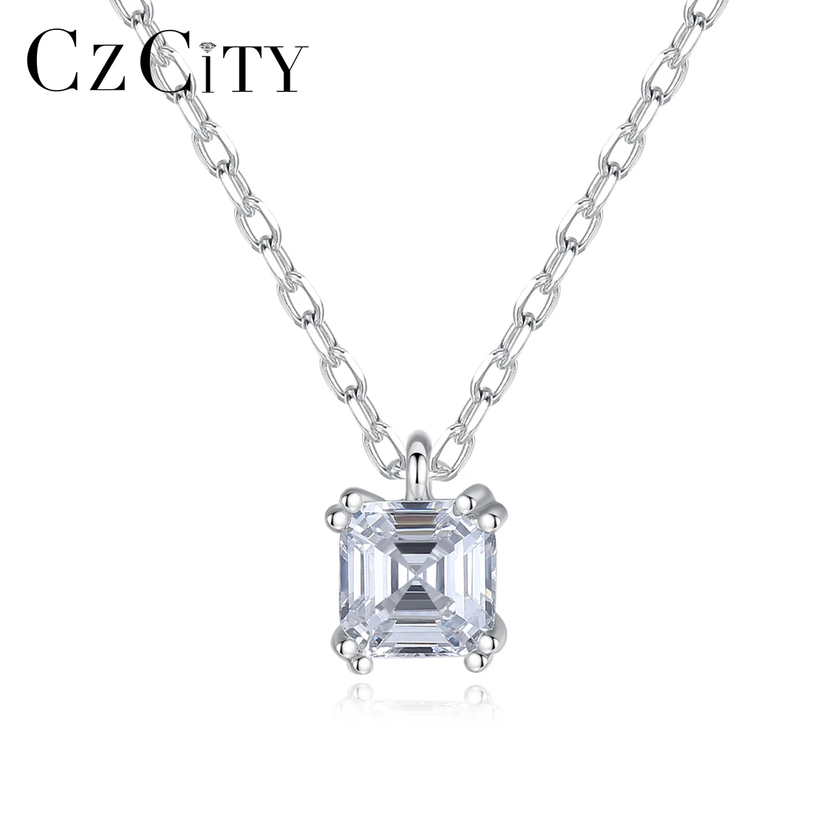 Женский кулон из серебра 925 пробы с фианитами
Женский кулон из серебра 925 пробы с фианитами