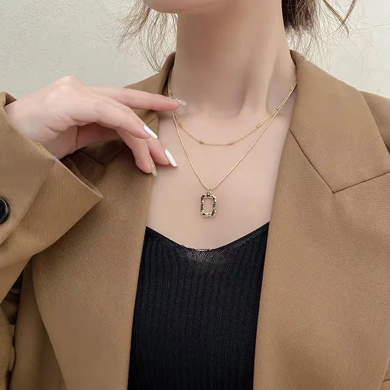 Fashion Gold Silver Color Double Layer Chain Short Necklace Fine Jewelry Irregular Hollow Square Pendant For Women Girl Necklace
Fashion Gold Silver Color Double Layer Chain Short Necklace Fine Jewelry Irregular Hollow Square Pendant For Women Girl Necklace