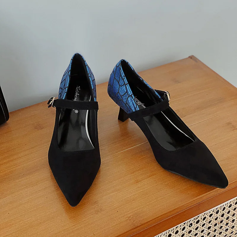 2022 New Summer Women Sandals Sexy Female Shallow Thin High Heels Shoes Ladies Party Pointed Toe Ankle Straps Concise Footwear
2022 New Summer Women Sandals Sexy Female Shallow Thin High Heels Shoes Ladies Party Pointed Toe Ankle Straps Concise Footwear