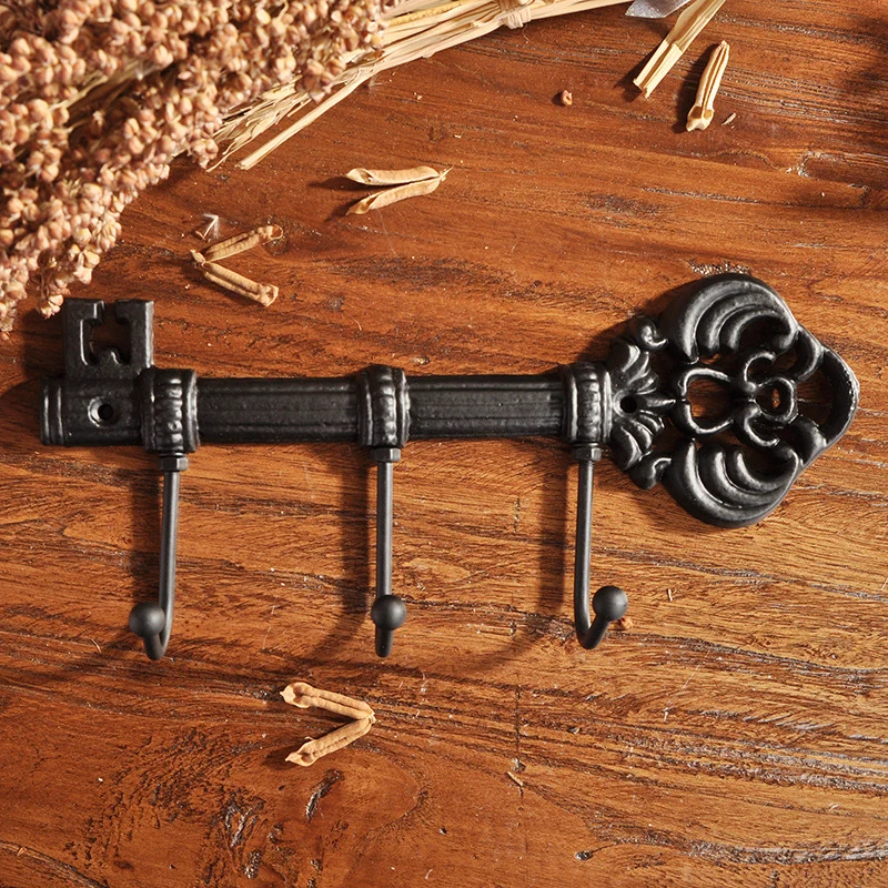 1*Vintage Home Wall Mounted Key Holder With 3 Hooks Metal Iron Clothes Hanger Coat Hanger Door Hooks Bathroom Accessories
1*Vintage Home Wall Mounted Key Holder With 3 Hooks Metal Iron Clothes Hanger Coat Hanger Door Hooks Bathroom Accessories