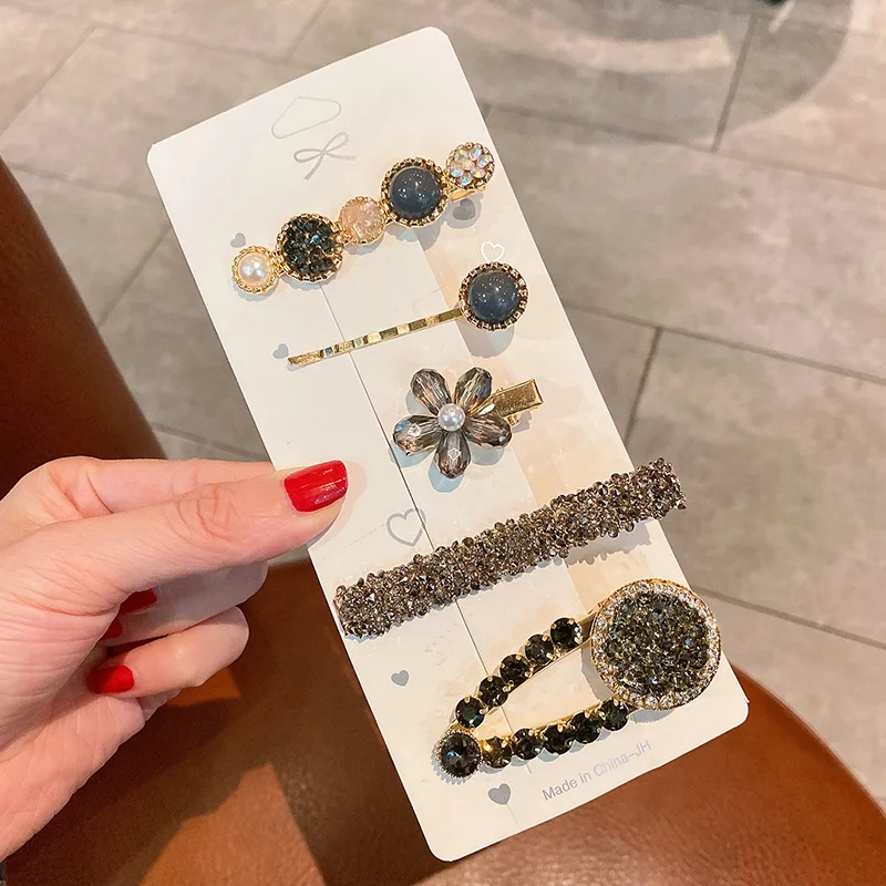 Imitation Crystal Pearl Metal Hairpins Fashion Rhinestone Barrettes Heart Flower Hair Clips Hair Accessories for Women
Imitation Crystal Pearl Metal Hairpins Fashion Rhinestone Barrettes Heart Flower Hair Clips Hair Accessories for Women