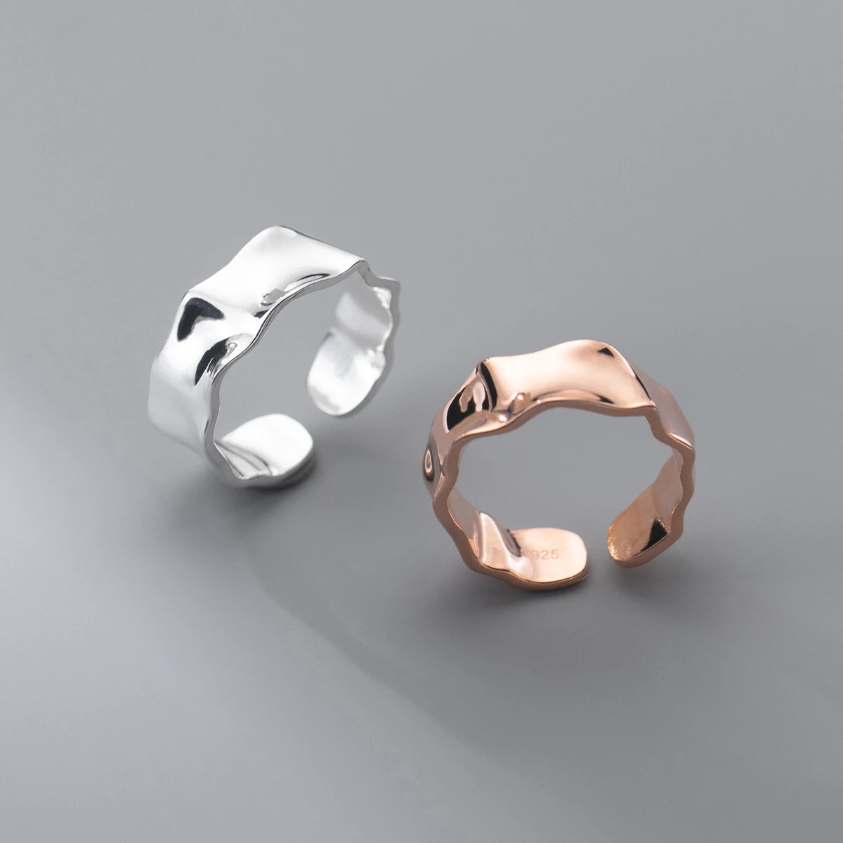 Women's Rings Adjustable Original 925 Sterling Silver Rings Real 100% For Teens Irregular Smooth Surface Female Party Jewelry
Women's Rings Adjustable Original 925 Sterling Silver Rings Real 100% For Teens Irregular Smooth Surface Female Party Jewelry