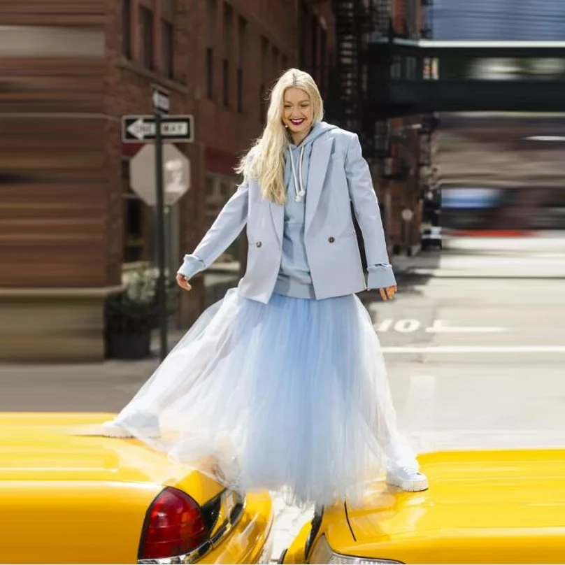 Baby Blue Maxi Skirts Layered Street Fashion Women Skirt Full Length jupe femme Long Skirts for Party Tulle Skirts
Baby Blue Maxi Skirts Layered Street Fashion Women Skirt Full Length jupe femme Long Skirts for Party Tulle Skirts