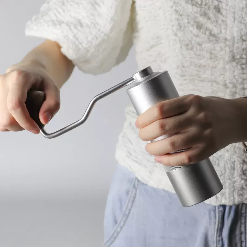 Portable Silver Coffee Grinder Stainless Steel Hand Manual Handmade Coffee Bean Burr Grinders Mill Kitchen Tool Coffee Grinders
Portable Silver Coffee Grinder Stainless Steel Hand Manual Handmade Coffee Bean Burr Grinders Mill Kitchen Tool Coffee Grinders