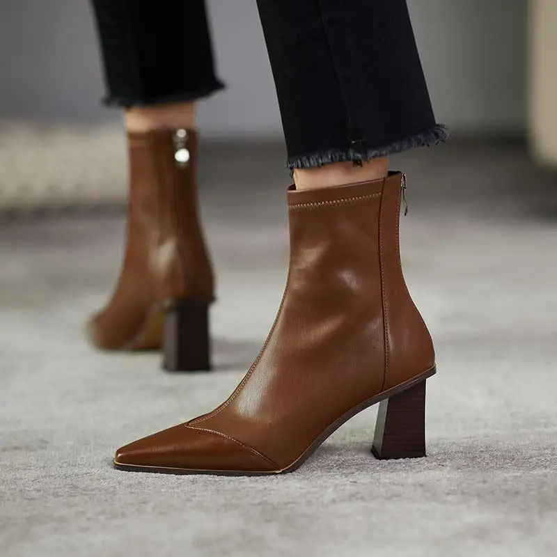 Brown High Heel Short Boots Women Thick Heel Shoes Autumn Winter Soft Leather Pointed Elastic Boot Lady Retro Pointed Head Pumps
Brown High Heel Short Boots Women Thick Heel Shoes Autumn Winter Soft Leather Pointed Elastic Boot Lady Retro Pointed Head Pumps