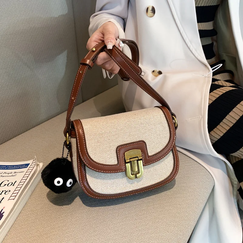 Vintage Women's Bag Fashion Shoulder Bag Classic Flap Small Square Bag Mini Messenger Bag Women's Handbag Wallet Cosmetic Bag
Vintage Women's Bag Fashion Shoulder Bag Classic Flap Small Square Bag Mini Messenger Bag Women's Handbag Wallet Cosmetic Bag