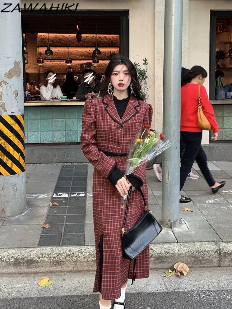 ZAWAHIKI Spring Autumn New Patchwork Contrast Color Plaid Long Sleeve Button-up Women Jackets + Y2K Slit Lace-up Long Skirt
ZAWAHIKI Spring Autumn New Patchwork Contrast Color Plaid Long Sleeve Button-up Women Jackets + Y2K Slit Lace-up Long Skirt
