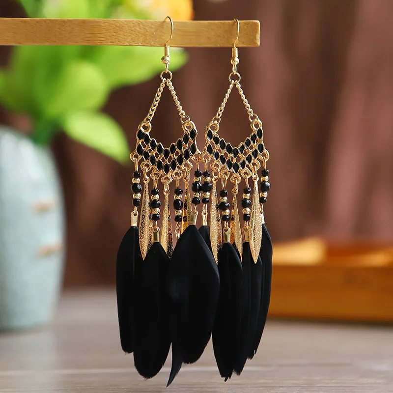 Bohemian Ethnic Feather Women's Earrings Long Drop Dangle Wedding Jewelry Indian Gold Color Handmade Beaded Earrings Pendientes
Bohemian Ethnic Feather Women's Earrings Long Drop Dangle Wedding Jewelry Indian Gold Color Handmade Beaded Earrings Pendientes