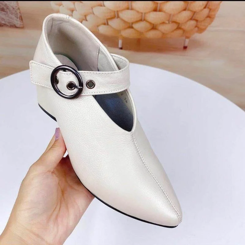 2022 Summer New Solid Color All-match High-heeled Shoes Women's Buckle Soft-faced Pointed Toe Thick-heeled Leather Shoes Women
2022 Summer New Solid Color All-match High-heeled Shoes Women's Buckle Soft-faced Pointed Toe Thick-heeled Leather Shoes Women