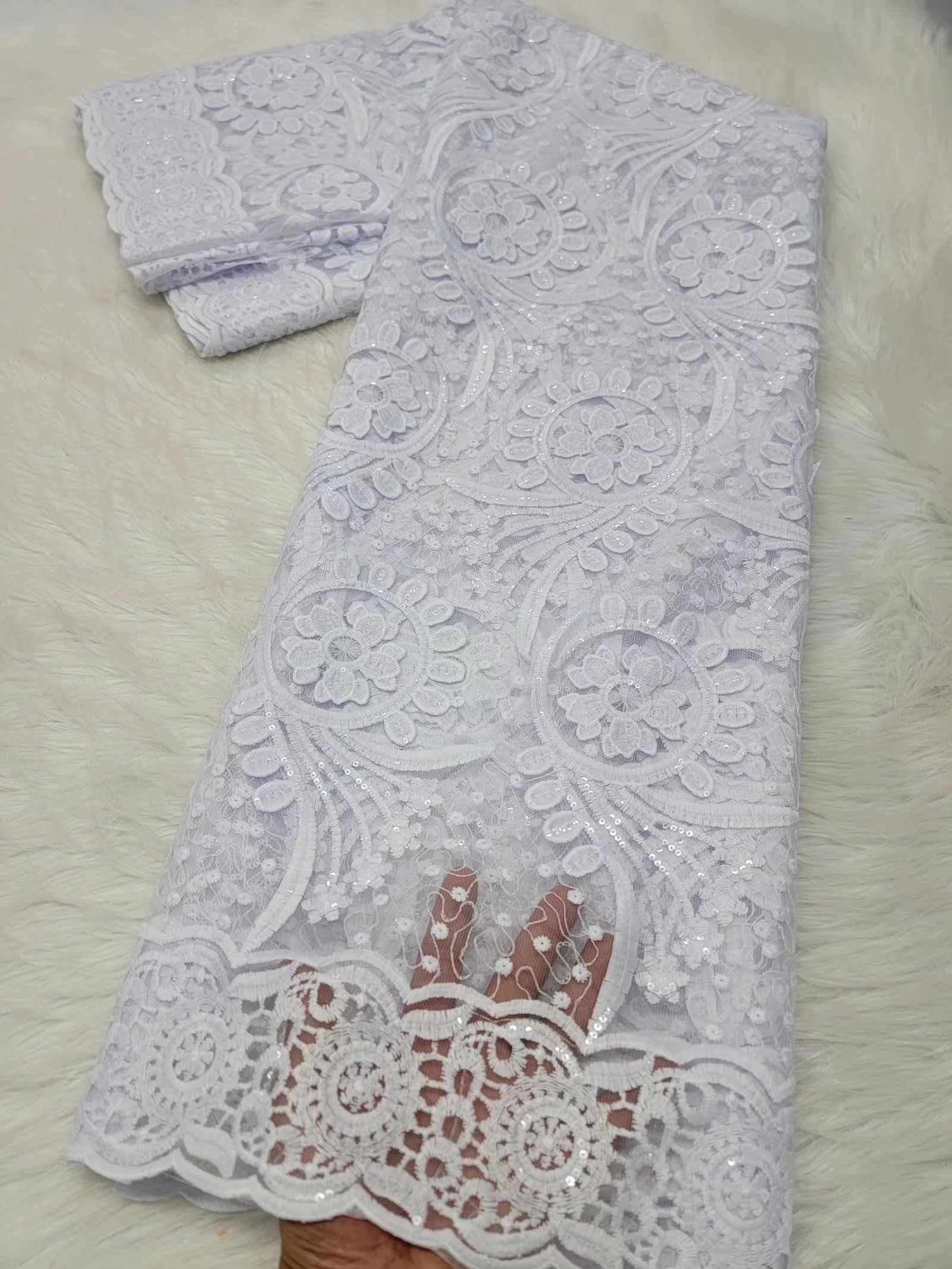 African Tradition Pure White Tulle 5 Yards Lace Fabric 2022 High Quality Voile mesh Lace Nigerian For Women Birthday Dress Sew
African Tradition Pure White Tulle 5 Yards Lace Fabric 2022 High Quality Voile mesh Lace Nigerian For Women Birthday Dress Sew