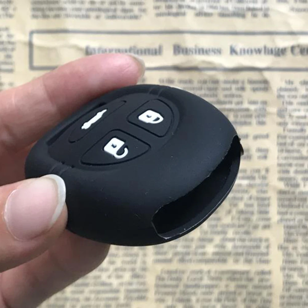 Чехол для ключа Новинка чехол для Saab 9-3 9-5 брелок дистанционный держатель 3 кнопки 3 кнопки для Saab 9-5 (1999 - 2009)
Чехол для ключа Новинка чехол для Saab 9-3 9-5 брелок дистанционный держатель 3 кнопки 3 кнопки для Saab 9-5 (1999 - 2009)