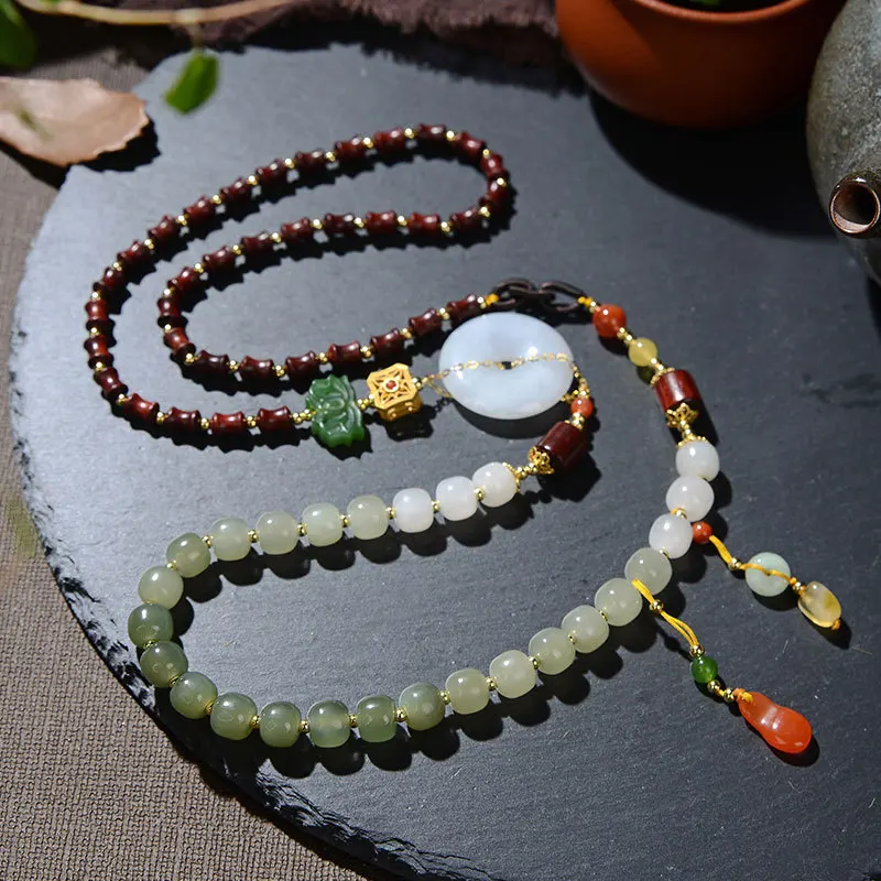 Hetian Jade Beaded Necklace Sandalwood Beeswax Retro Peace Buckle Beads Natural Gemstone Jewelry Charm Gift Amulet Women
Hetian Jade Beaded Necklace Sandalwood Beeswax Retro Peace Buckle Beads Natural Gemstone Jewelry Charm Gift Amulet Women