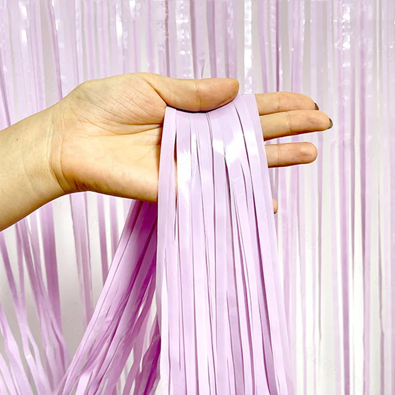 Фольговая занавеска с бахромой для фотозоны 
Фольговая занавеска с бахромой для фотозоны