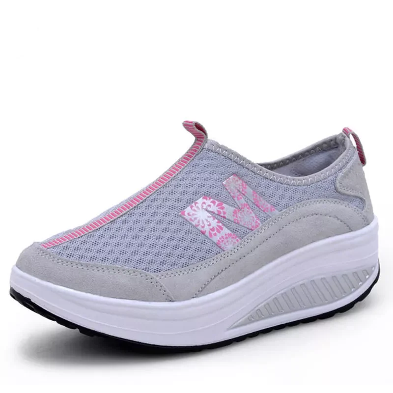 Casual Shoes Lightweight Slip On Wedge Platform Sneakers Women Breathable Air Mesh Summer Swing Shoes Tenis Feminino
Casual Shoes Lightweight Slip On Wedge Platform Sneakers Women Breathable Air Mesh Summer Swing Shoes Tenis Feminino