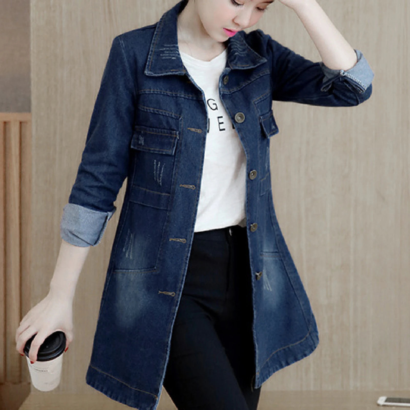 Denim Women Fashion Hot Outerwear 2022 Trending Coat Products European Large Embroidery Clothing Autumn Size Jacket Trench
Denim Women Fashion Hot Outerwear 2022 Trending Coat Products European Large Embroidery Clothing Autumn Size Jacket Trench