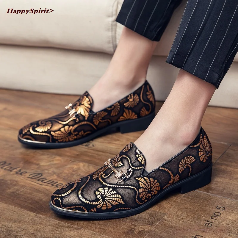 New Men Dress Leather Shoes For Men Luxury British Gold Blue National Pattern Oxfords Classic Gentleman Wedding Prom Shoes
New Men Dress Leather Shoes For Men Luxury British Gold Blue National Pattern Oxfords Classic Gentleman Wedding Prom Shoes