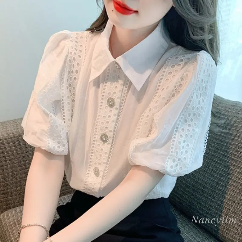 Summer White Shirts for Women 2023 Summer Short-Sleeved Chiffon Blouse New Puff Sleeve Top Chic Beautiful White Lace Blusas
Summer White Shirts for Women 2023 Summer Short-Sleeved Chiffon Blouse New Puff Sleeve Top Chic Beautiful White Lace Blusas